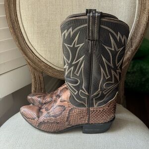 Tony Llama Vintage Snakeskin Western Cowboy Boots